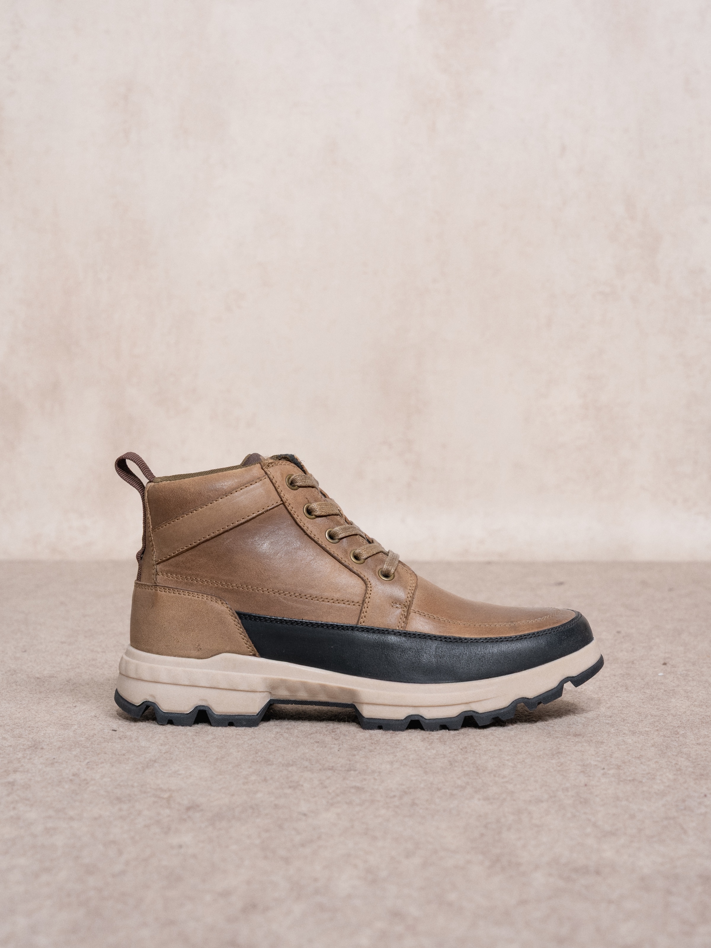 Imagem 0 de Botas de pele