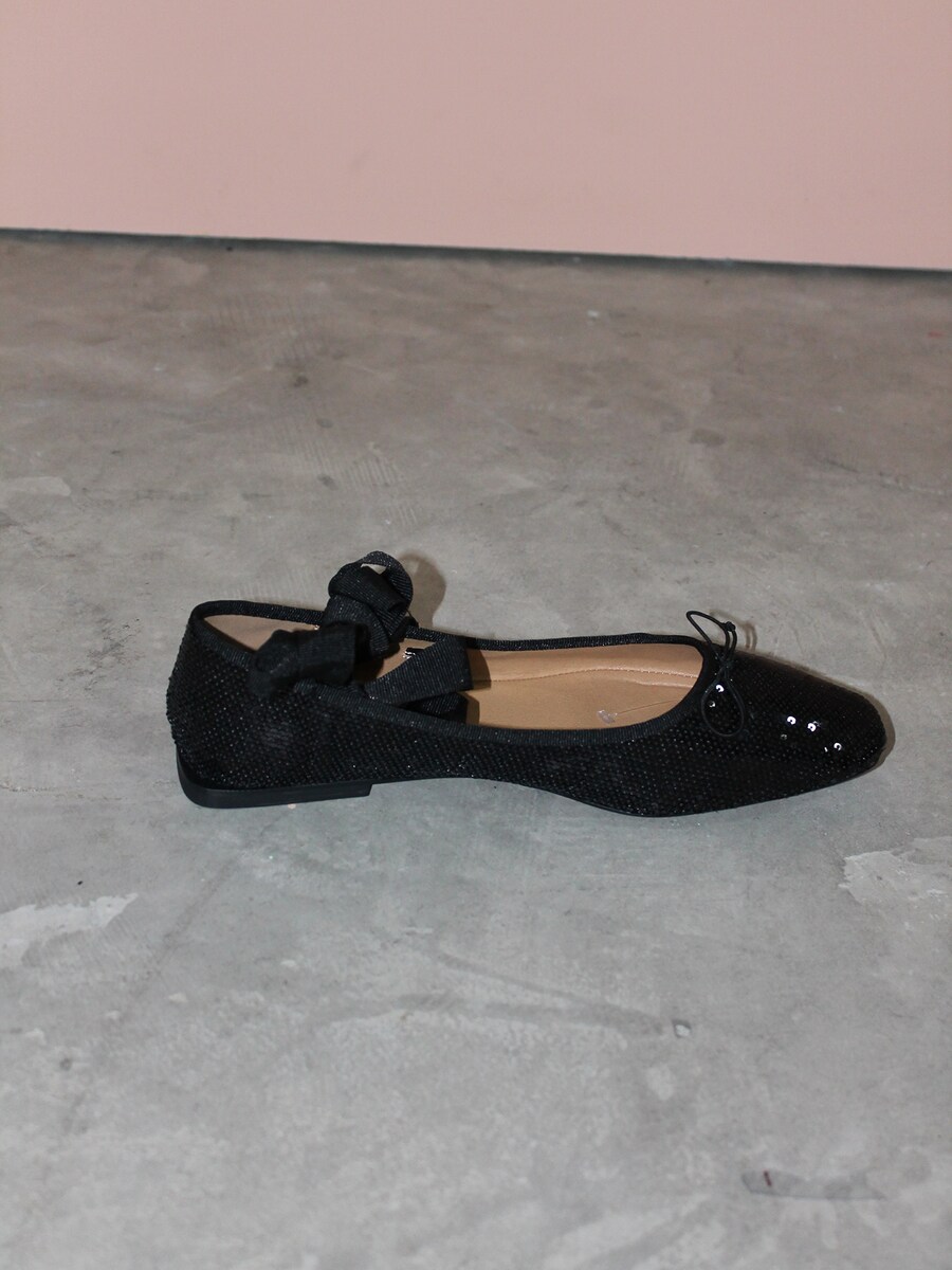 Sapatos sabrinas com fitas Preto-3