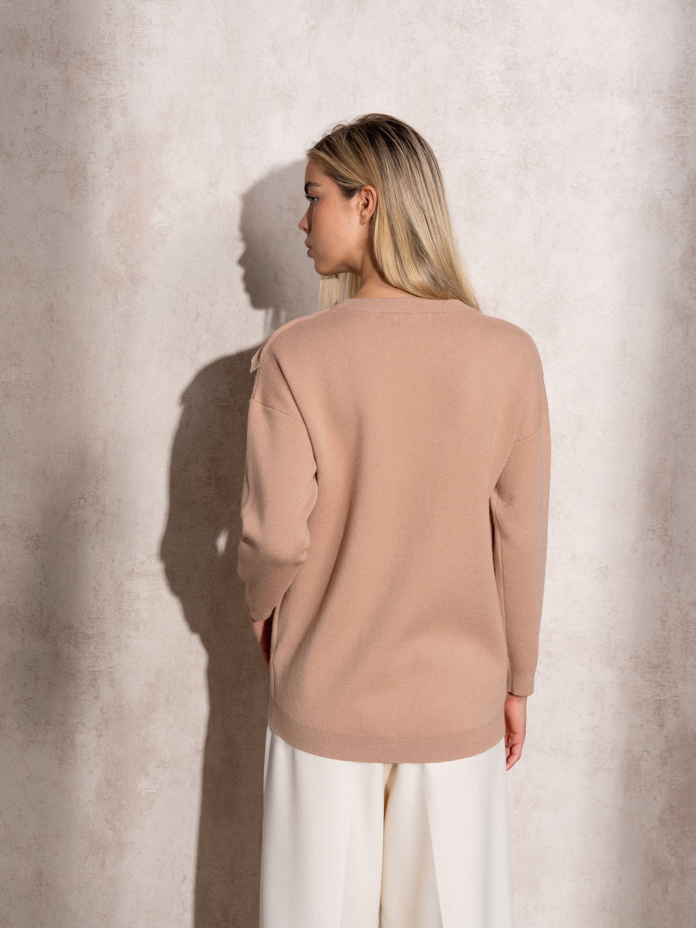 Camisola de malha com bolsos na frente Bege-5