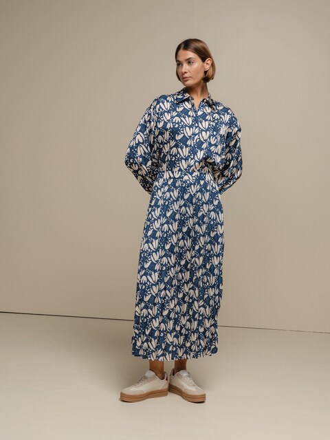 Imagem 0 de Blusa estampada acetinada
