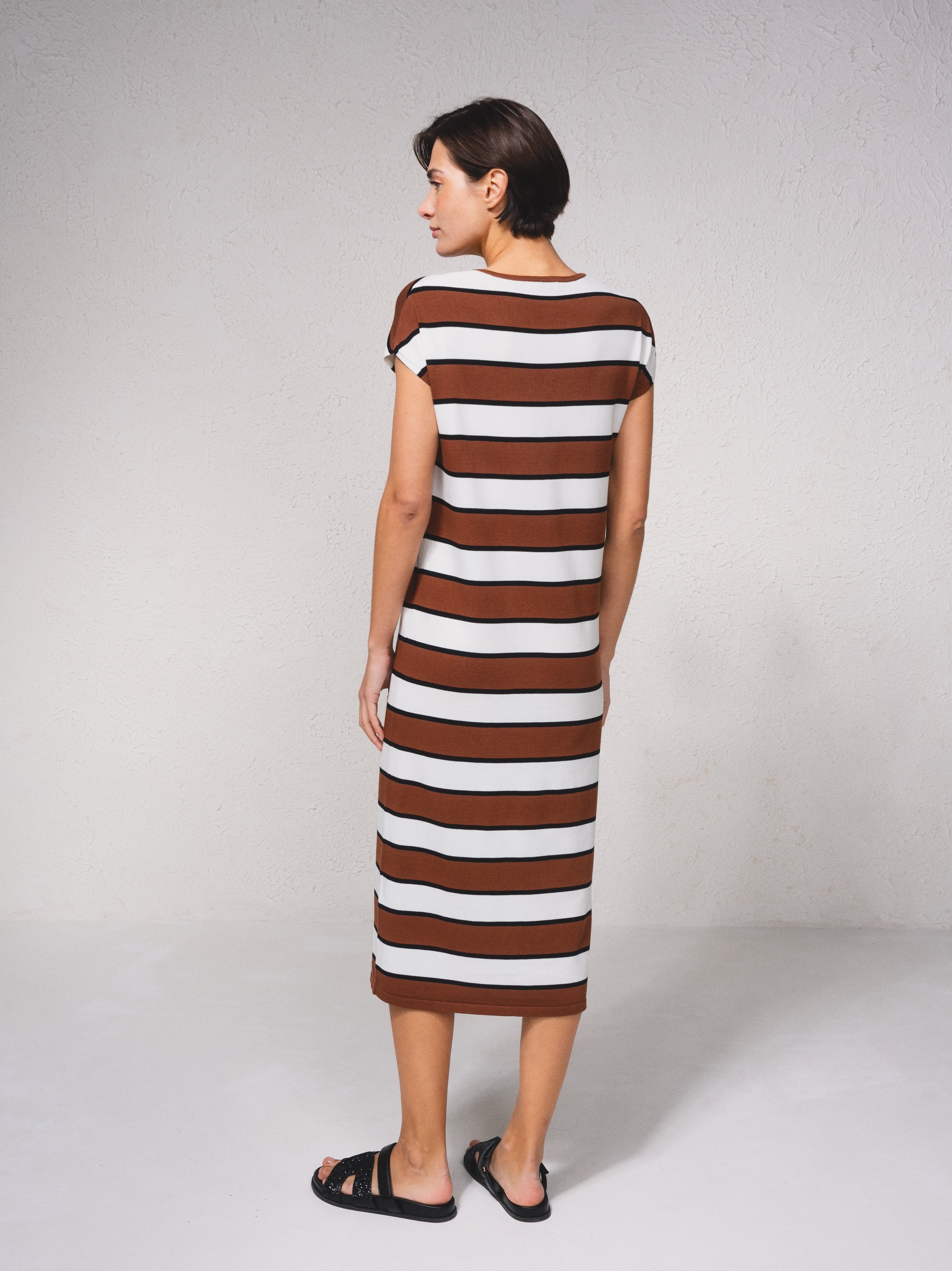 Vestido midi às riscas Castanho-4