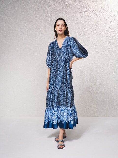 Imagem 0 de Vestido acetinado estampado