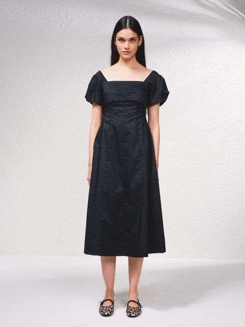 Imagem 0 de Vestido comprido e decote quadrado