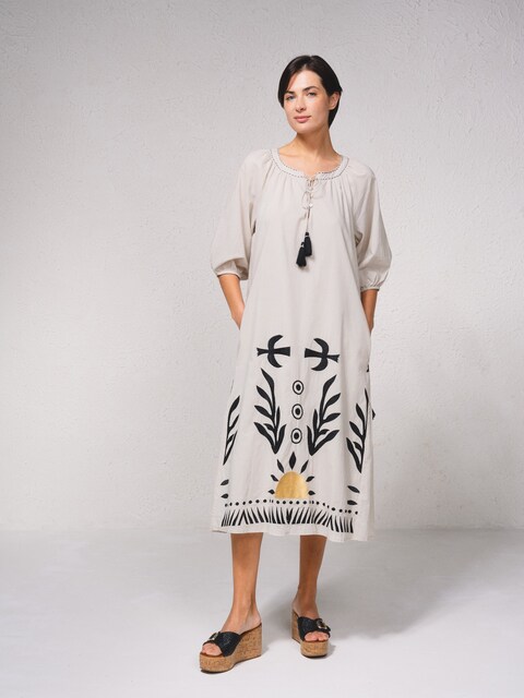 Imagem 0 de Vestido midi com bordados