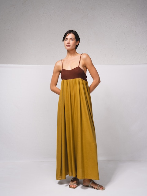 Imagem 0 de Vestido com top em contraste