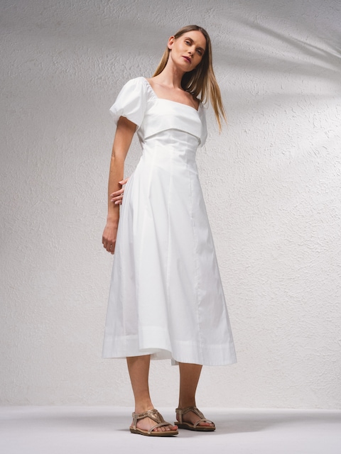 Imagem 0 de Vestido comprido e decote quadrado