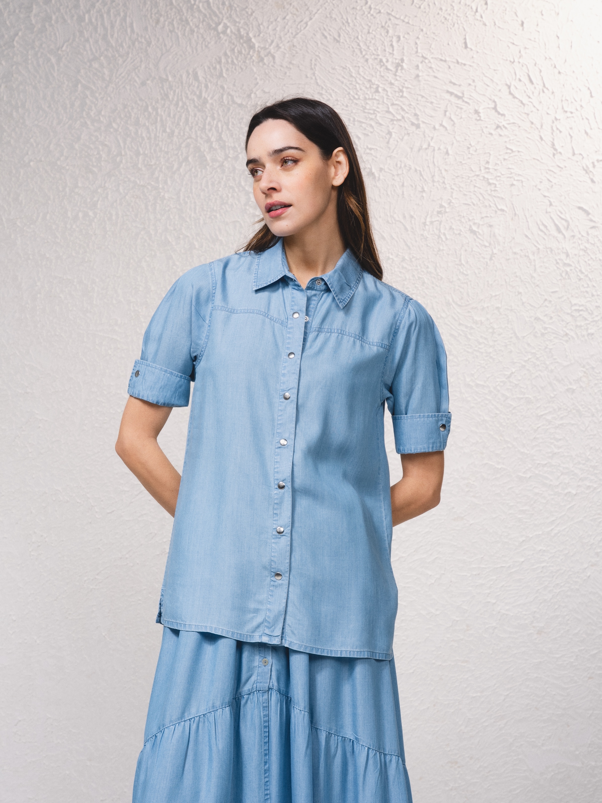 Camisa fluida em tencel Azul-3