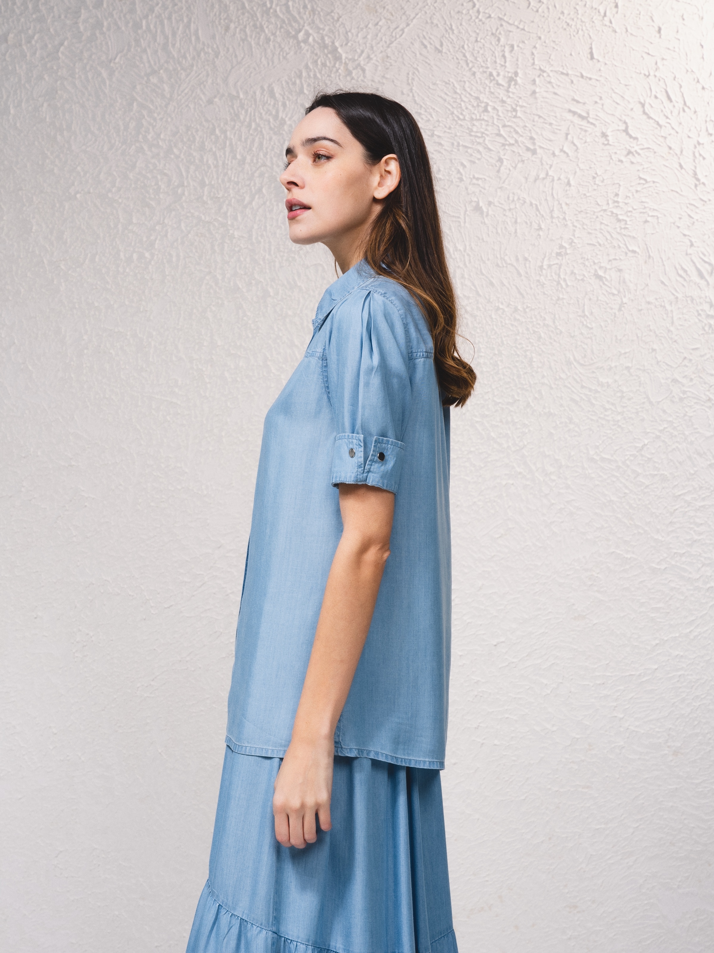 Camisa fluida em tencel Azul-4