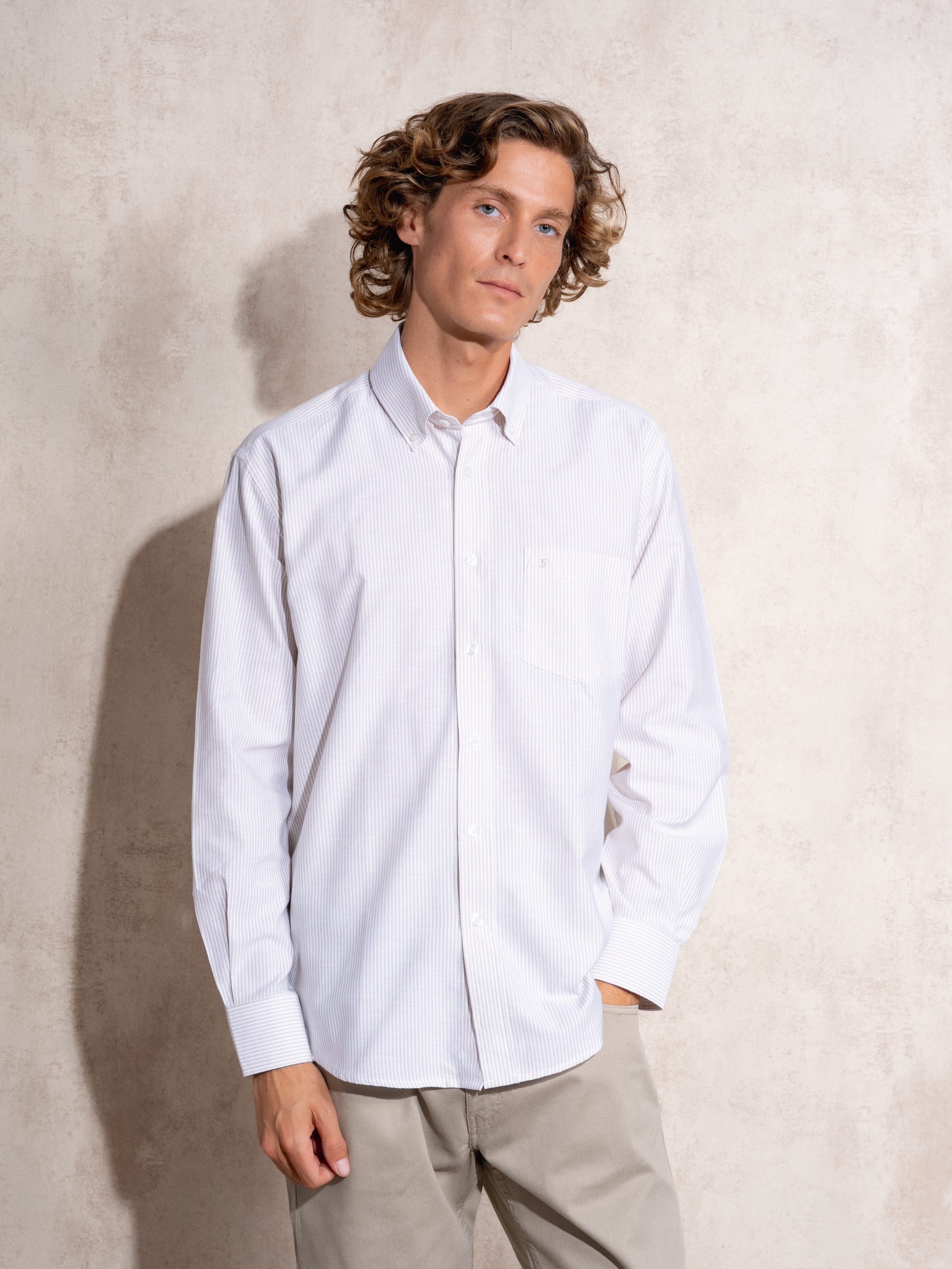 Camisa às riscas Bege-2
