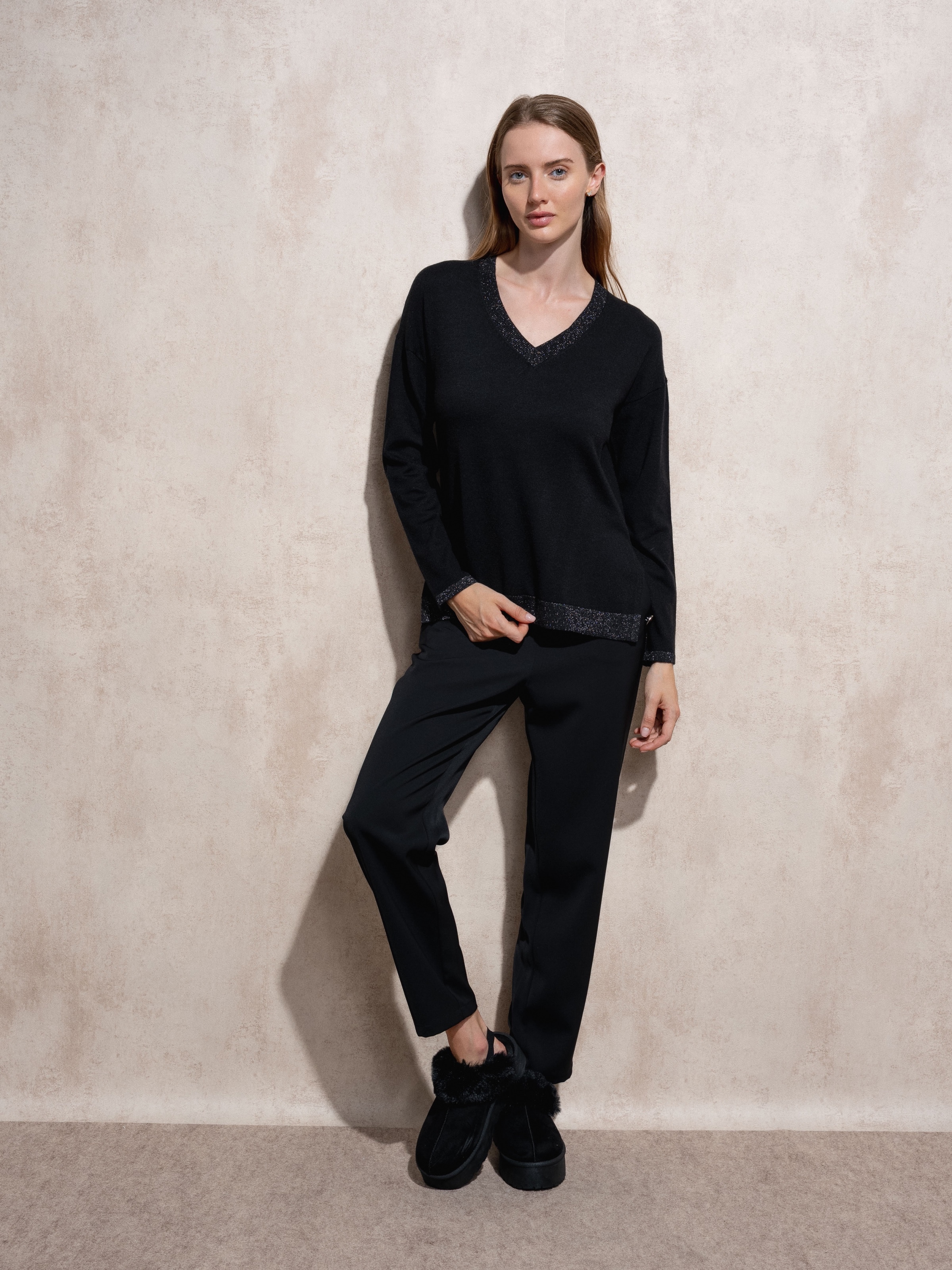 Imagem 0 de Camisola de malha com lurex de decote em bico