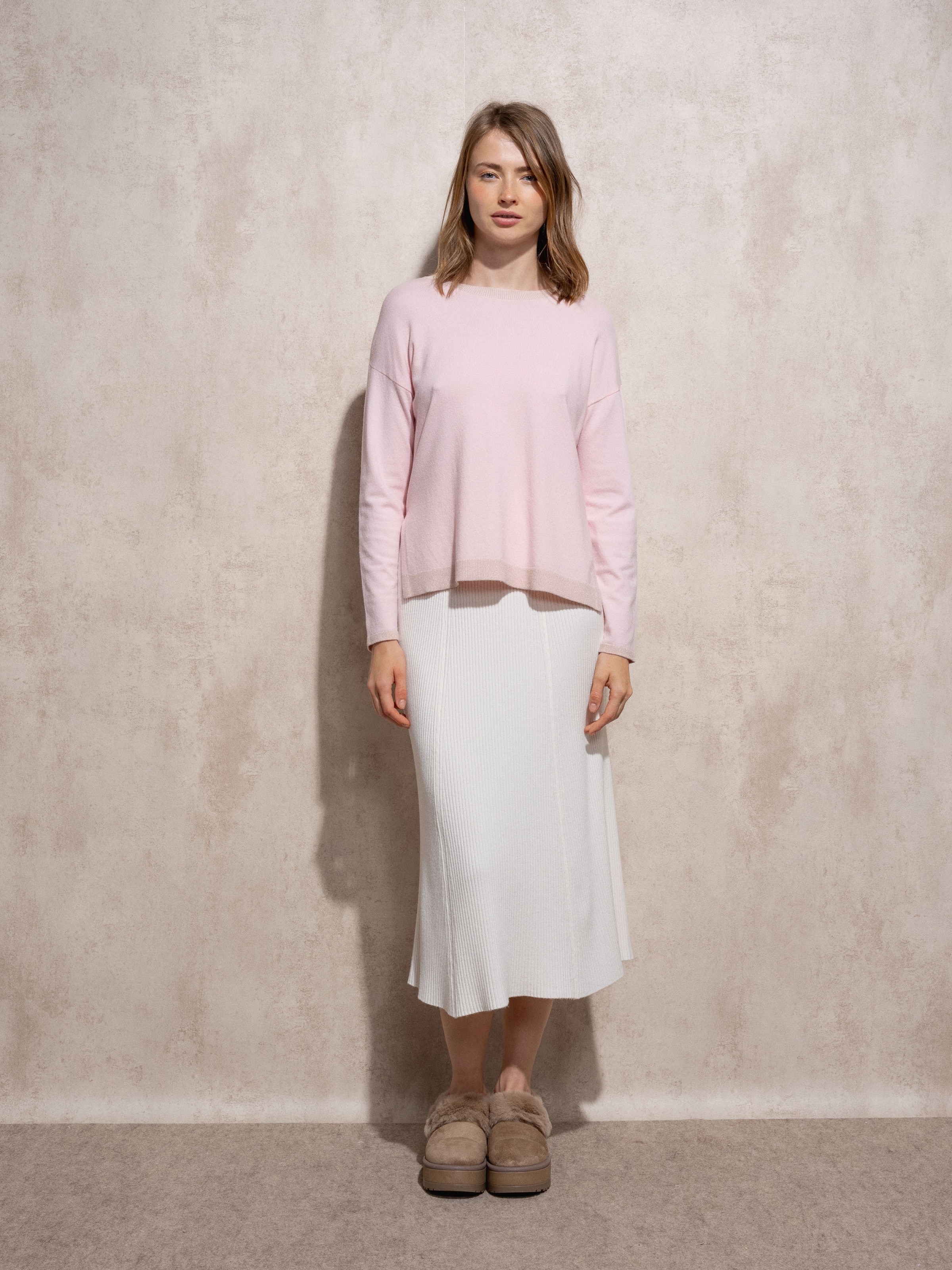 Imagem 0 de Camisola de malha com lurex de decote redondo