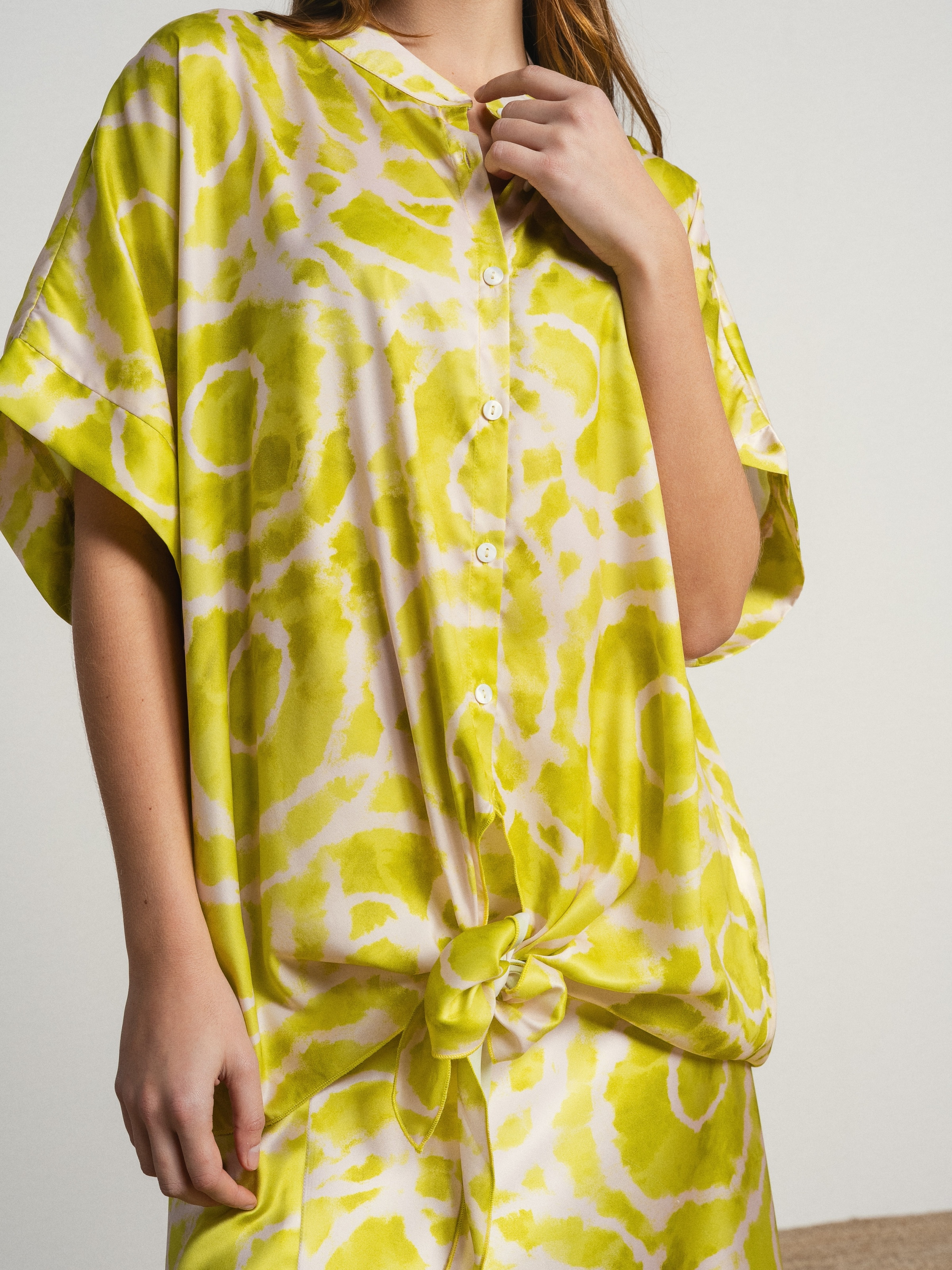 Tunica com estampado Caqui-3