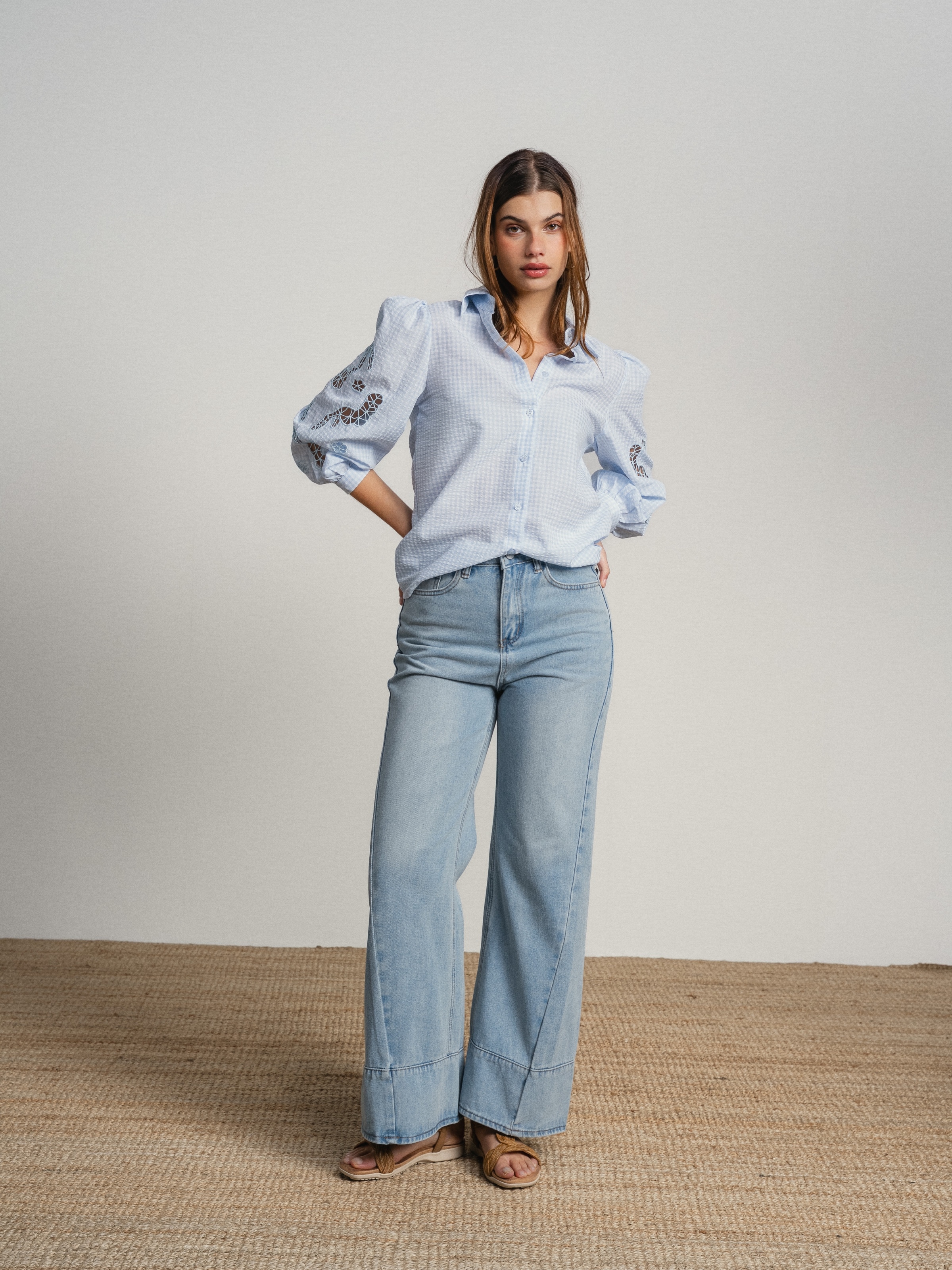 Camisa com bordado nas mangas Azul-3