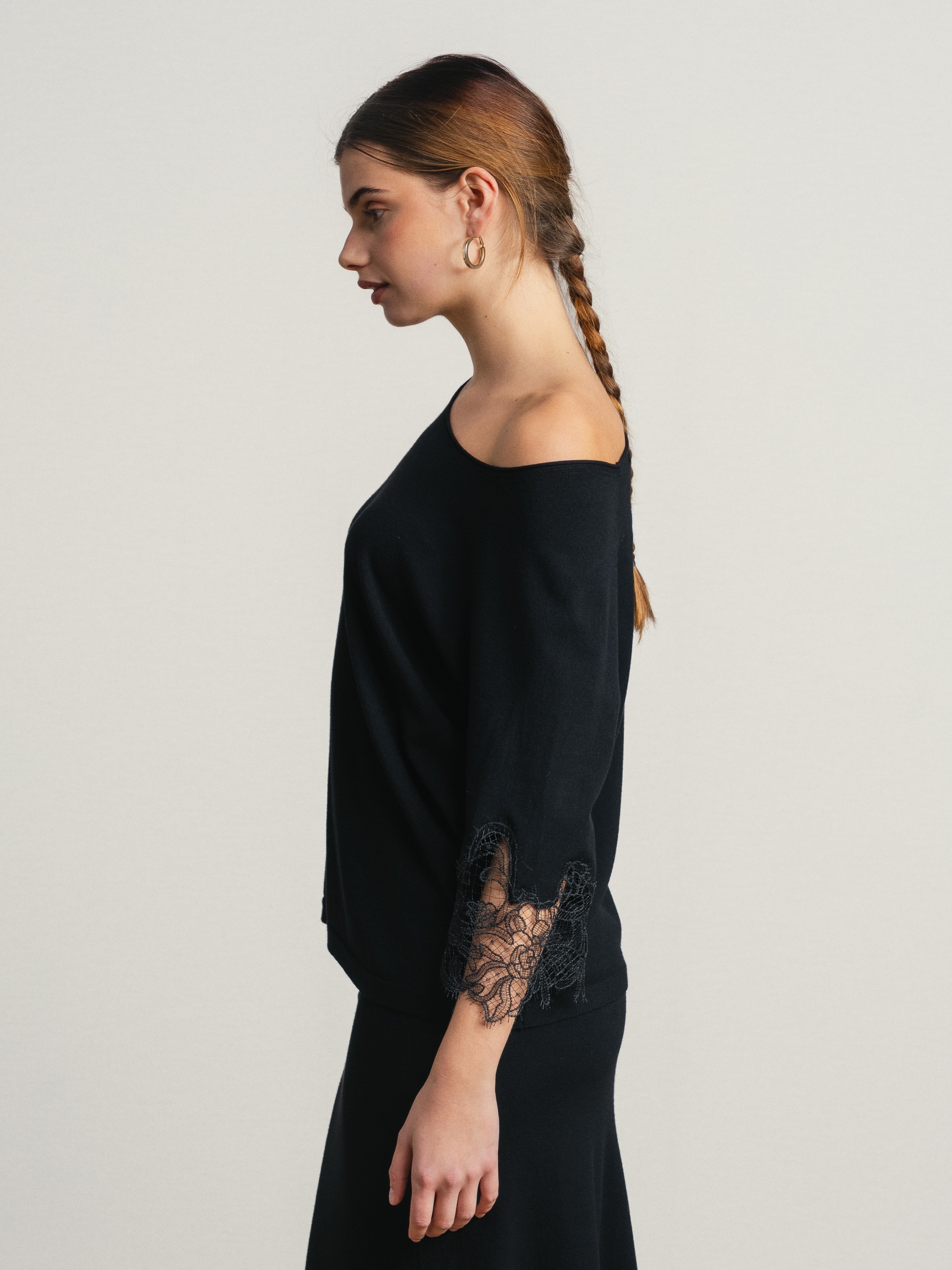 Conjunto de camisola e saia com bordado ingles Preto-4