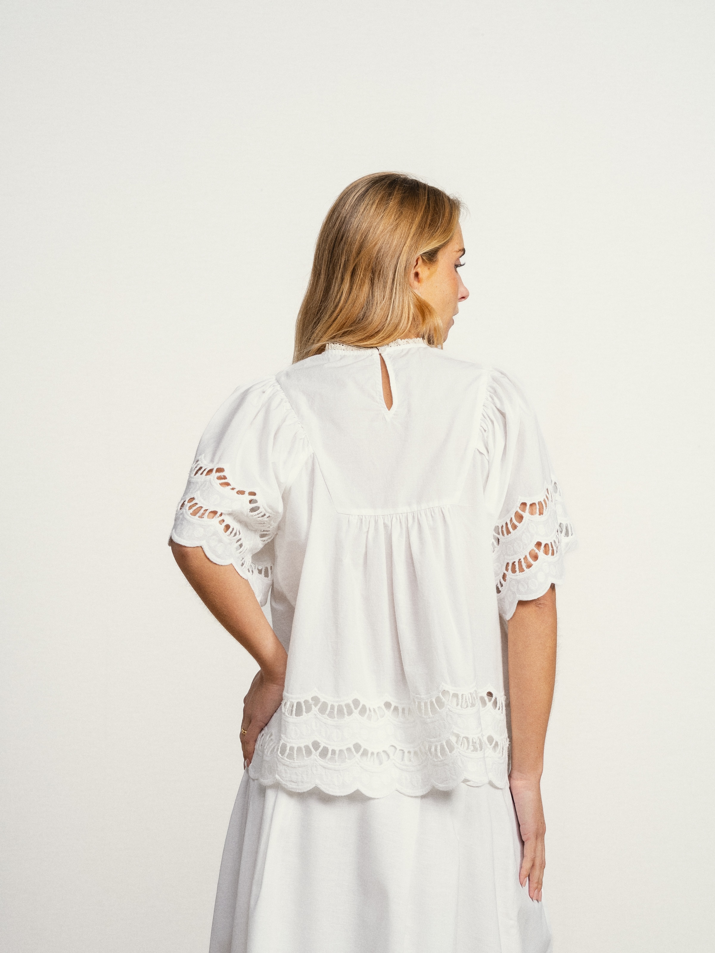 Blusa de algodão com bordado inglês Branco-5