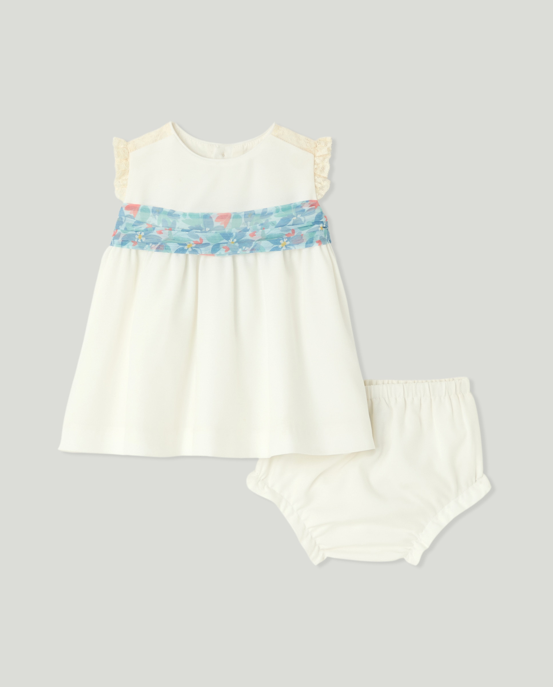 Imagen 0 de Vestido arras con puntilla y fajín de bebé