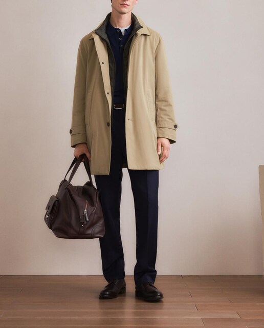 Imagen 0 de Gabardina con forro acolchado y pecherín de hombre