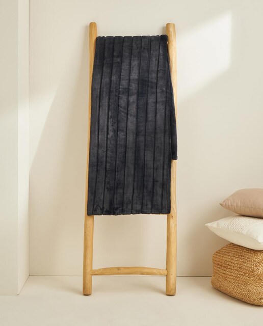 Imagen 0 de Manta decorativa Oslo El Corte Inglés