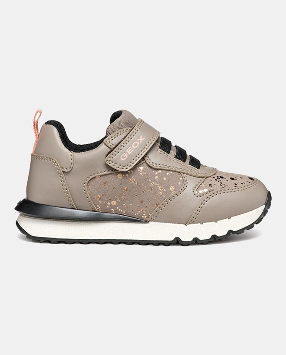 Imagen 0 de Deportiva low cut transpirable de nina de color beige