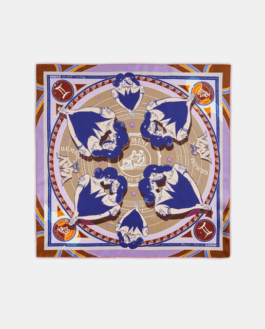 Imagen 0 de Exclusivo pañuelo con los signos del zodiaco de pura seda