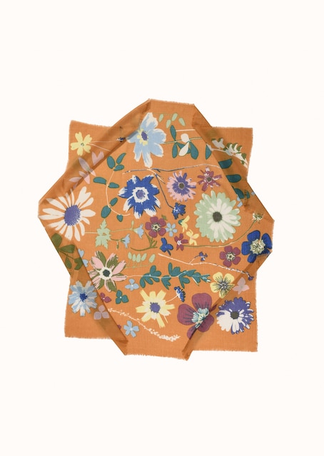 Pañuelo de lana y seda estampado