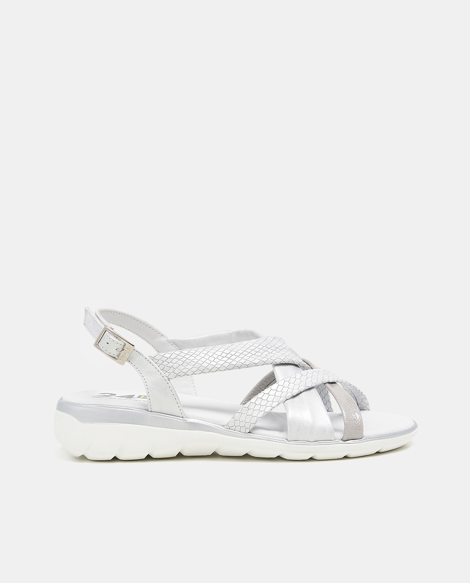 Imagen 0 de Sandalia de tiras en tonos blanco-plata