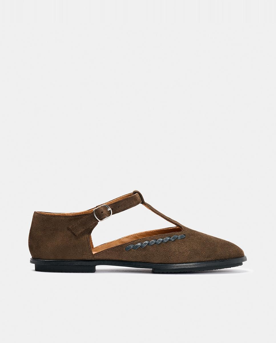 Imagen 0 de Zapato de mujer de tipo mercedita en forma de T y en color oliva