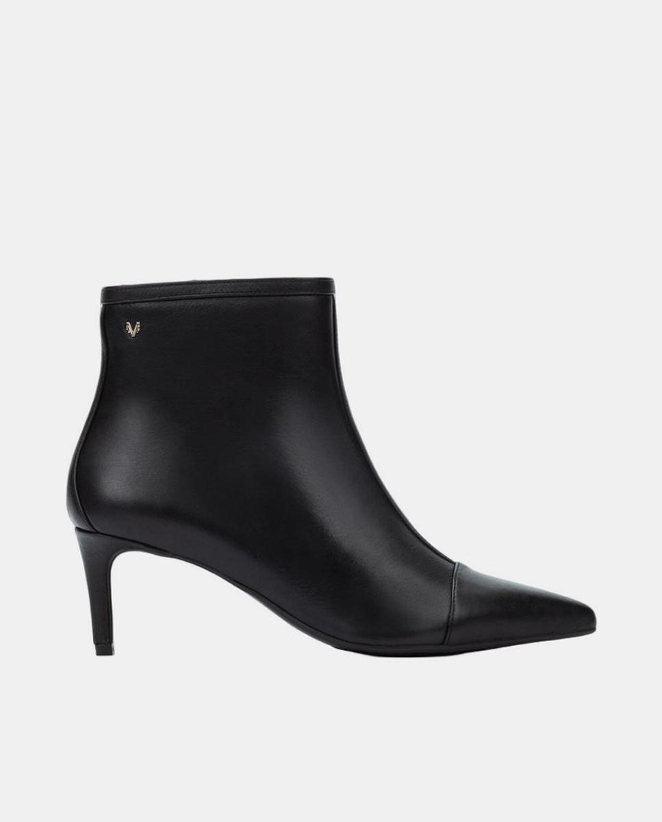Imagen 0 de Botines de mujer de piel