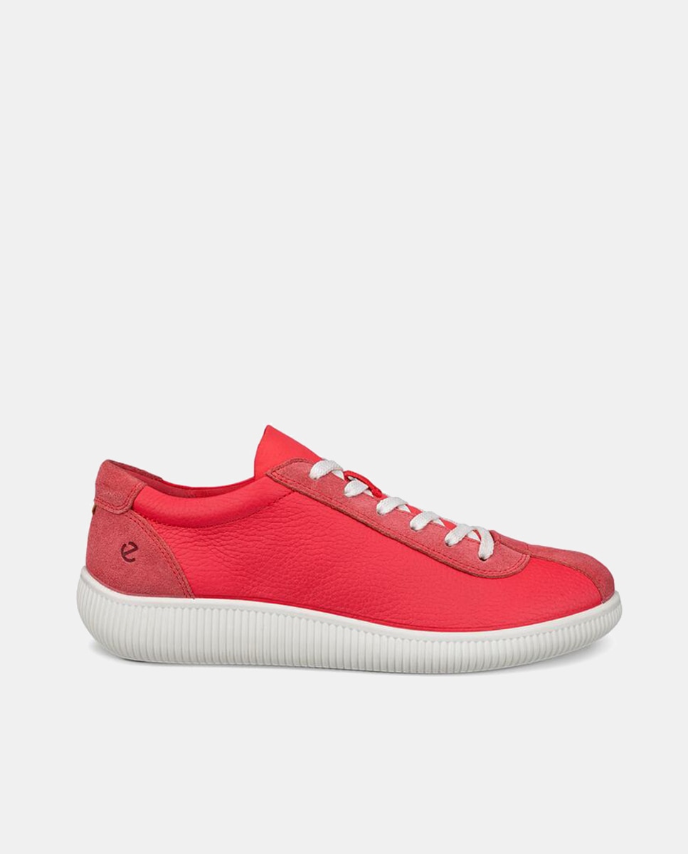 Imagen 0 de Zapatilla ECCO SOFT de mujer urbana Fabricadas en piel granulada con detalles de ante