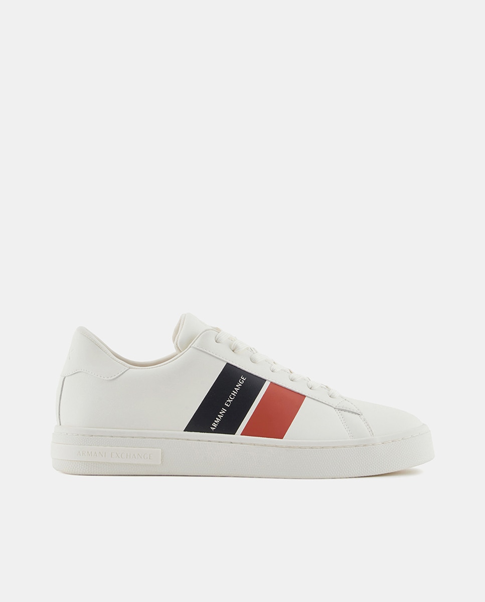 Imagen 0 de Zapatillas deportivas de hombre con detalle lateral a contraste y logo