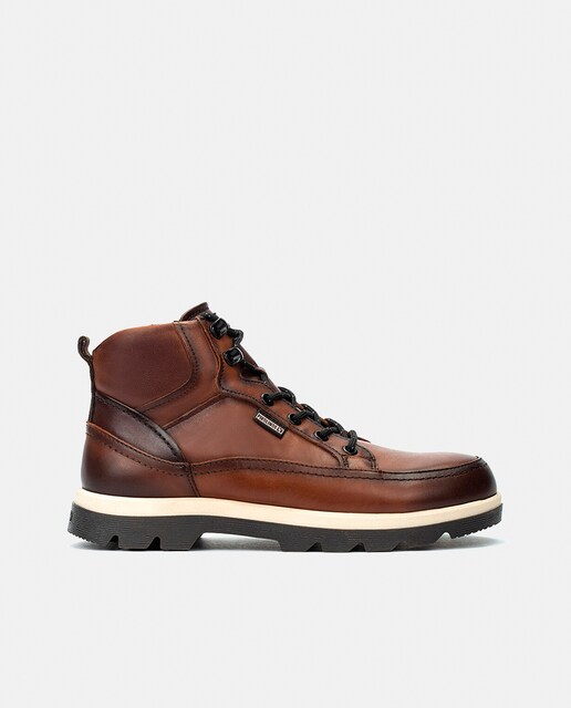 Imagen 0 de Botines de hombre en piel