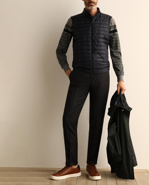 Imagen 0 de Cazadora de hombre verde con capucha