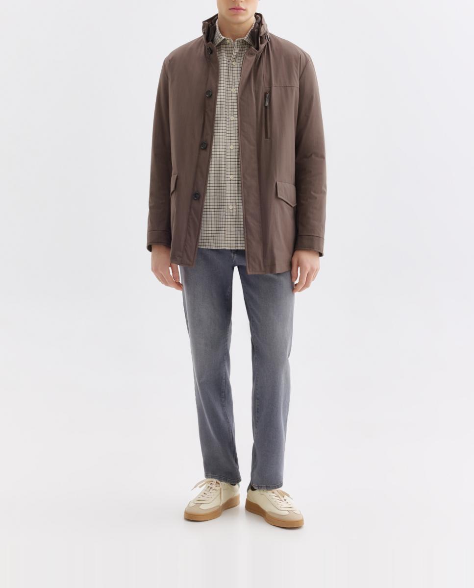 Imagen 0 de Chaquetón de hombre con bolsillos inclinados