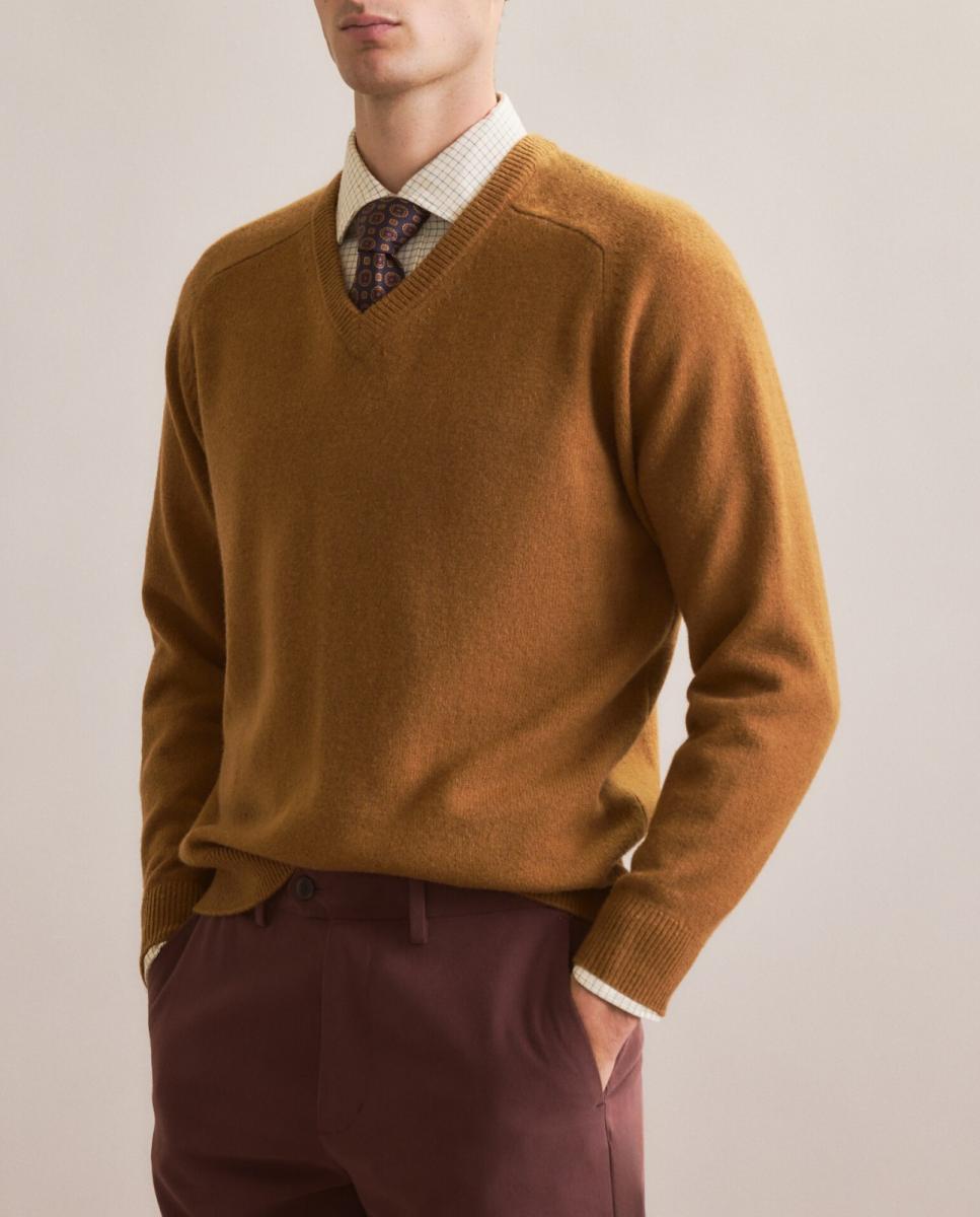 Imagen 0 de Jersey cuello pico liso lambswool