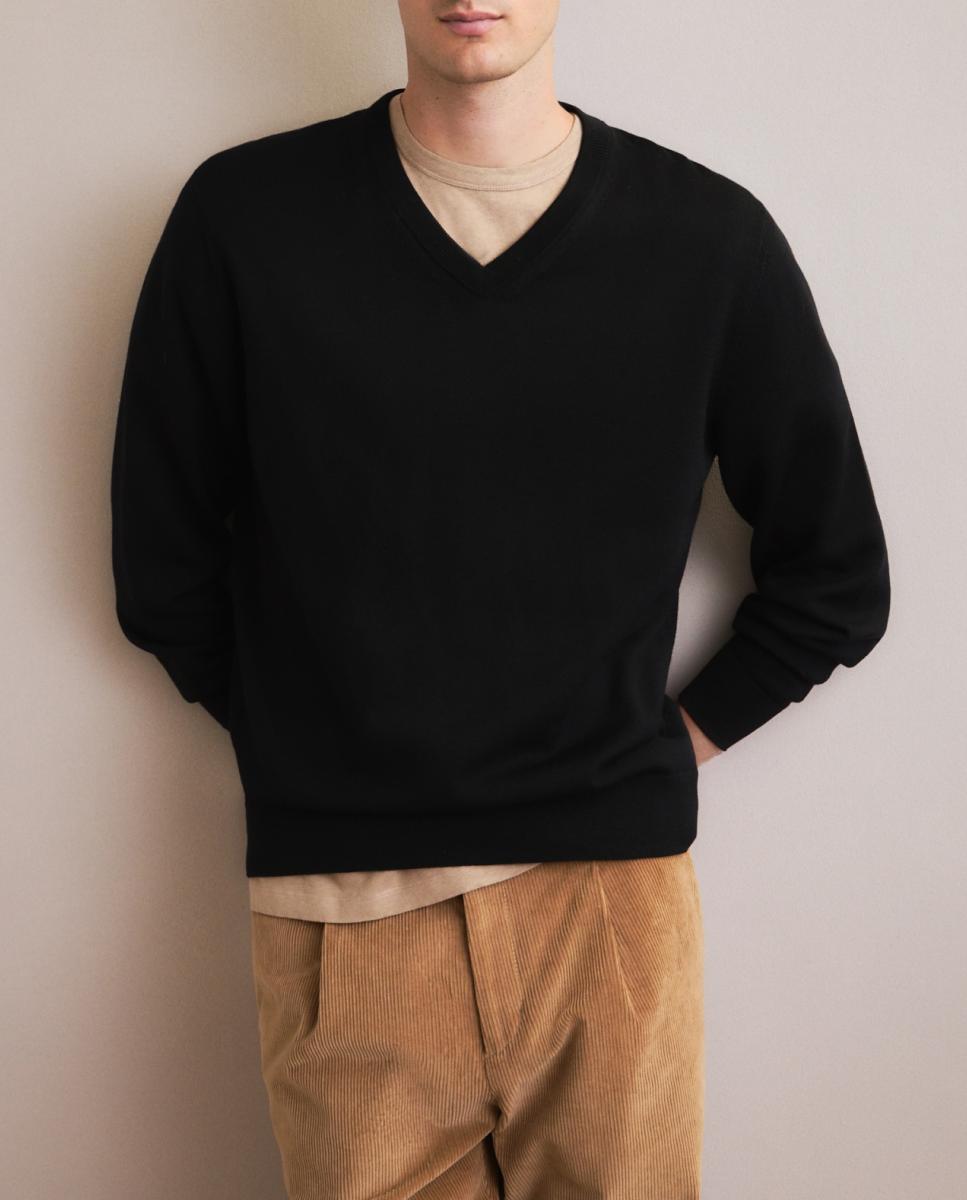 Imagen 0 de Jersey cuello pico liso 100% lana merino