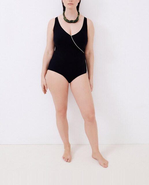 Imagen 0 de Bañador de mujer cruzado