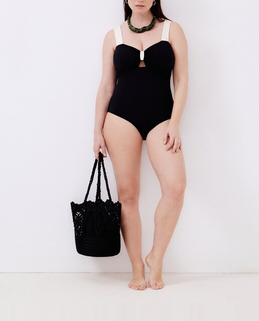 Imagen 0 de Bañador de mujer con tirantes a contraste