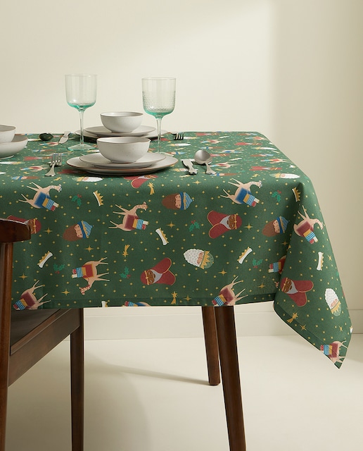 Imagen 0 de Mantel antimanchas resinado Reyes Magos Navidad Basics El Corte Inglés