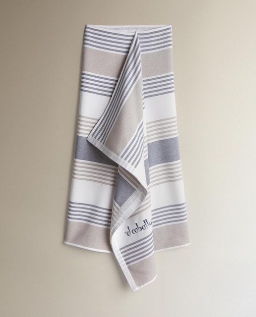 Imagen 0 de Pareo de playa Coria El Caballo