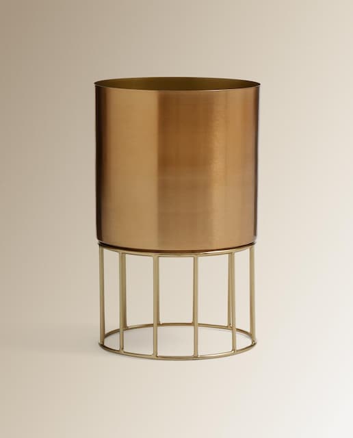 Imagen 0 de Maceta de metal con soporte Pireo El Corte Inglés