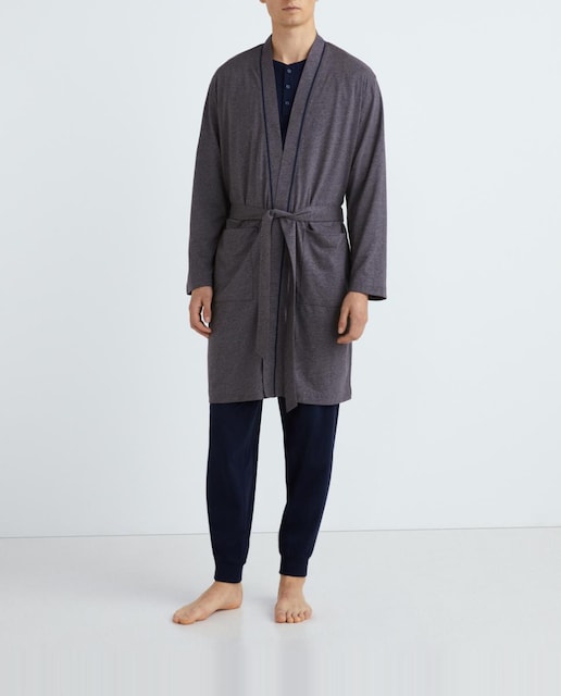 Imagen 0 de Bata larga de hombre