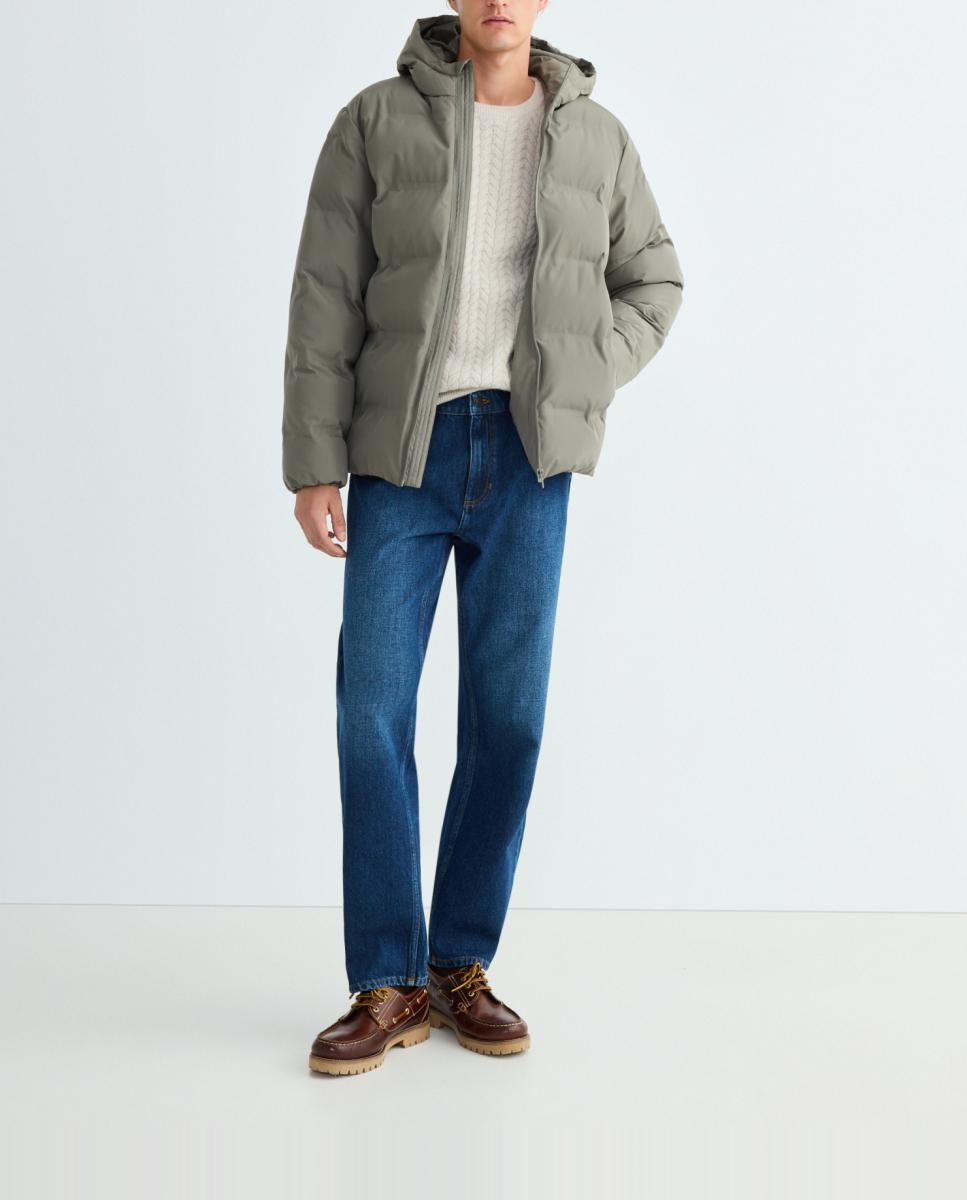 Imagen 0 de Chaqueta hombre con costuras termoselladas con capucha