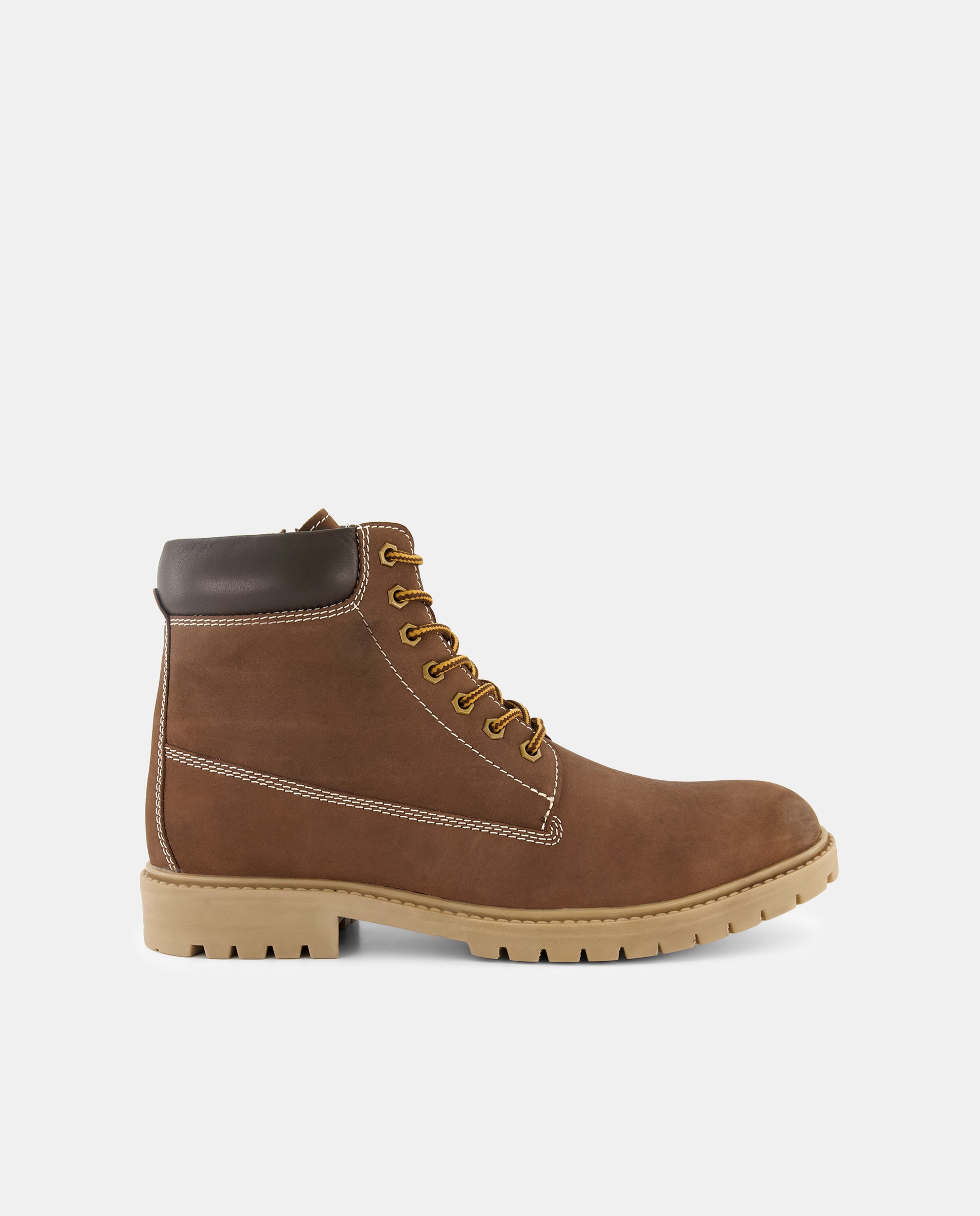 Imagen 0 de Bota cordones nobuck con piso de goma