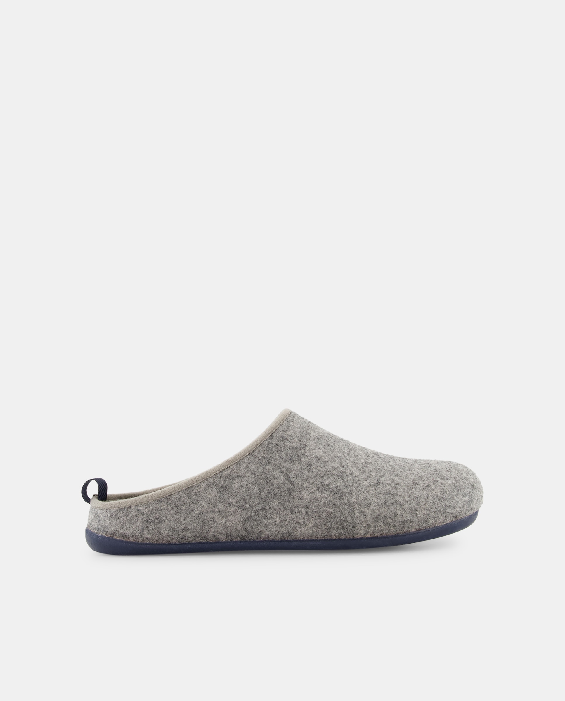 Imagen 0 de Zapatilla abierta lana con piso de goma
