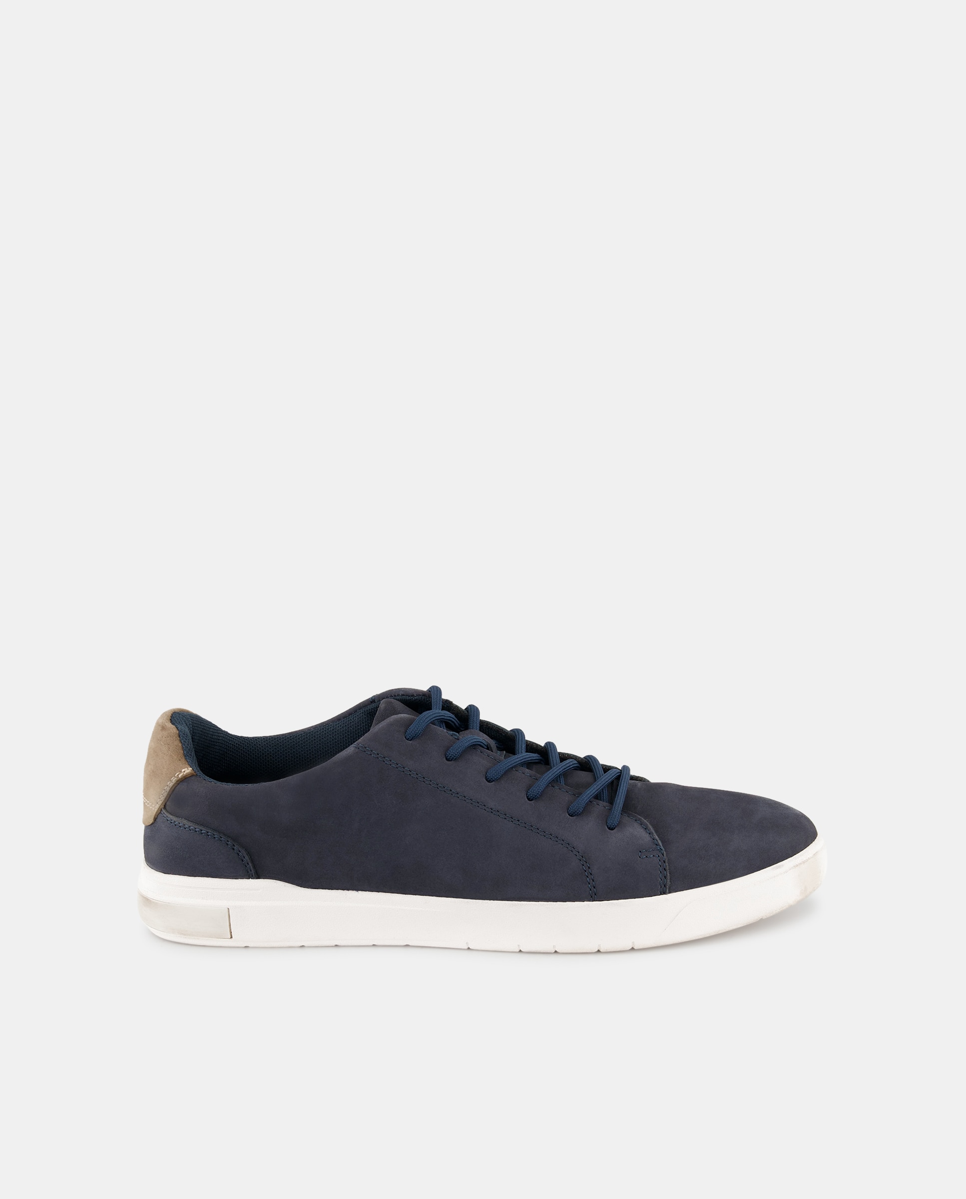 Imagen 0 de Zapato casual cordones piel nobuck con piso de goma