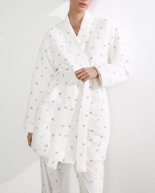 Imagen 0 de Bata de mujer con lazada