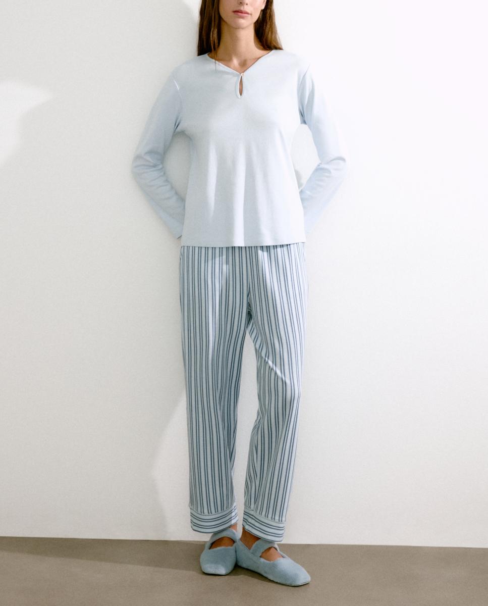 Imagen 0 de Pijama de mujer estampado de rayas