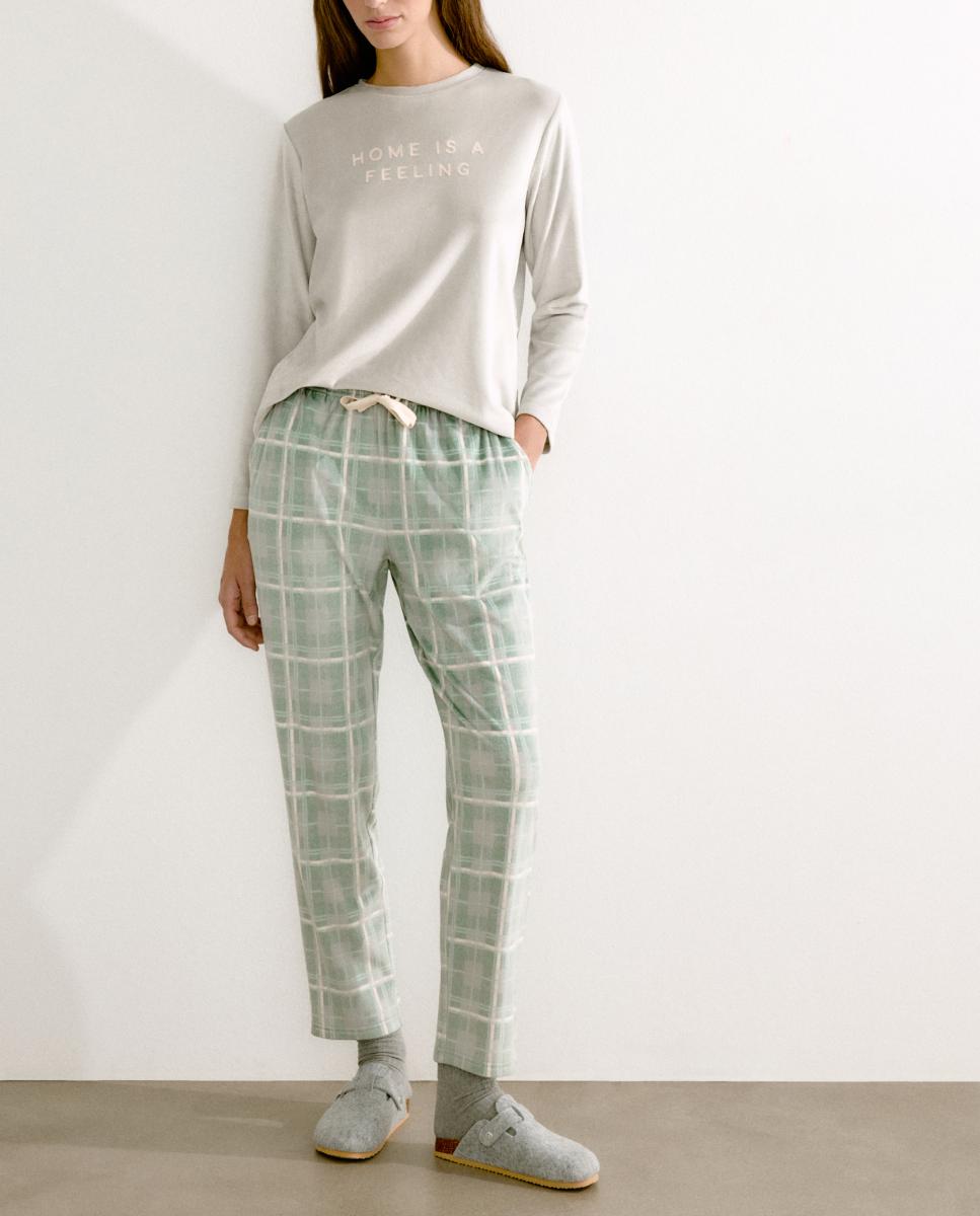 Imagen 0 de Pijama completo estampado de mujer