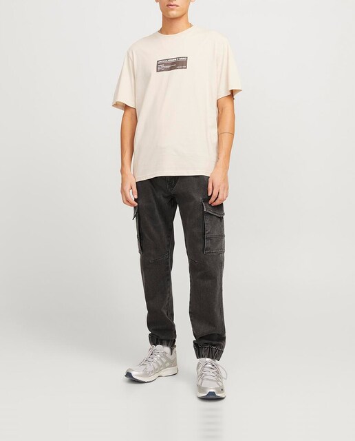 Imagen 0 de Pantalón cargo con bolsillos laterales de hombre