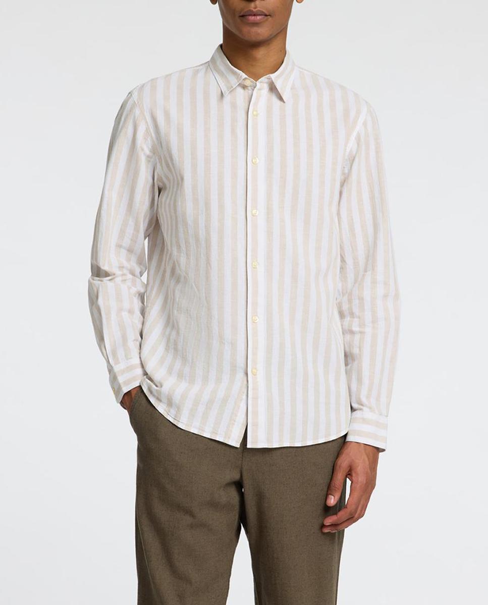 Imagen 0 de Camisa de hombre con algodón orgánico slim lisa